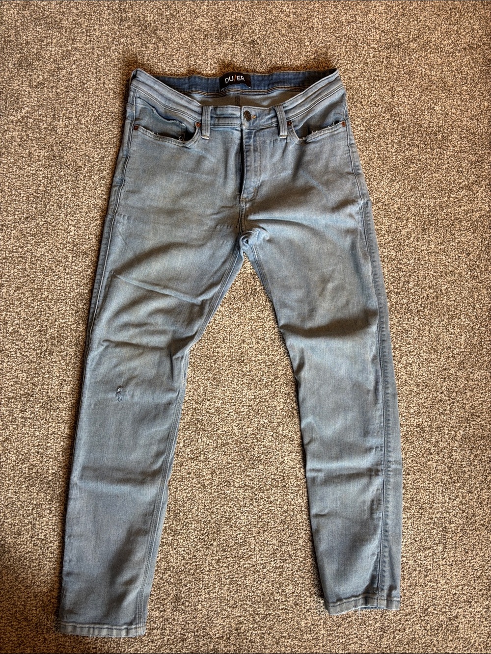 Men’s Skinny Jeans in Faded Light Blue by DU/ER